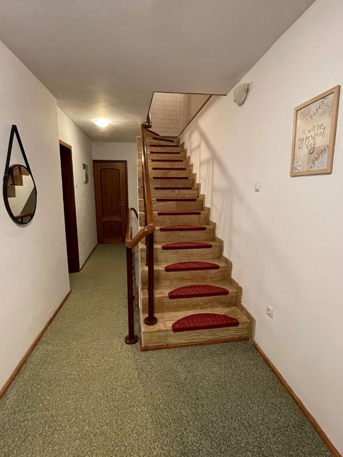 Villa Bsg -